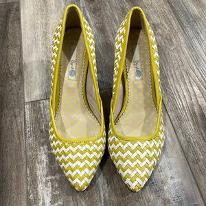 Boden Alice woven leather chevron pumps